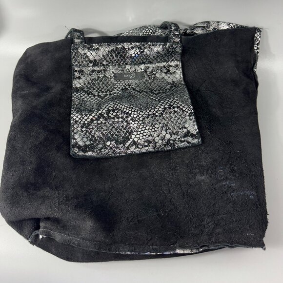 Oak 73 Suede Snake Silver Tote - Picture 9 of 13